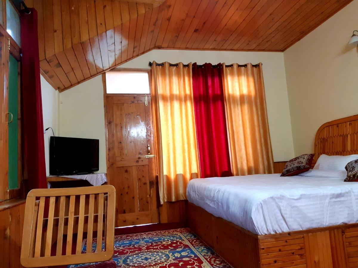 Heavenly Daze Cottage Manāli エクステリア 写真