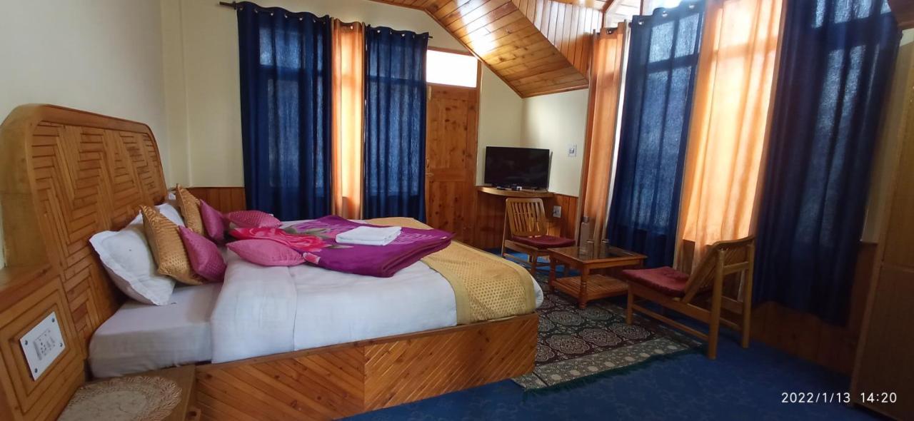 Heavenly Daze Cottage Manāli エクステリア 写真
